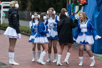 Bild 696 - Latuff 2016 Umzug